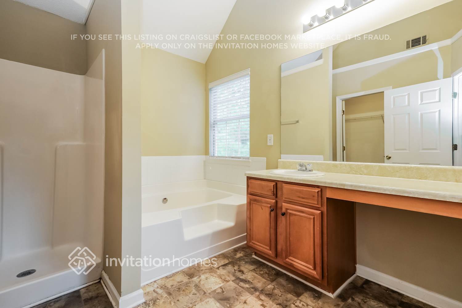 Building Photo - 3844 Micah Ln