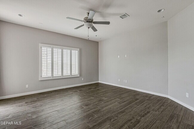 Building Photo - 7500 Porterhouse Ct