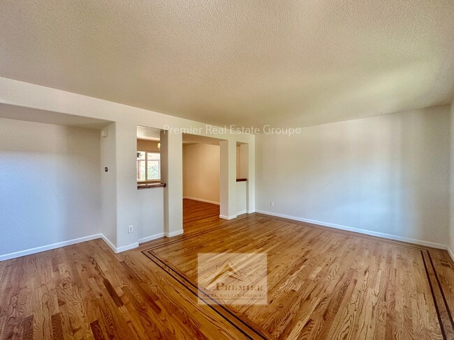 Building Photo - 7190 Lone Eagle Ln