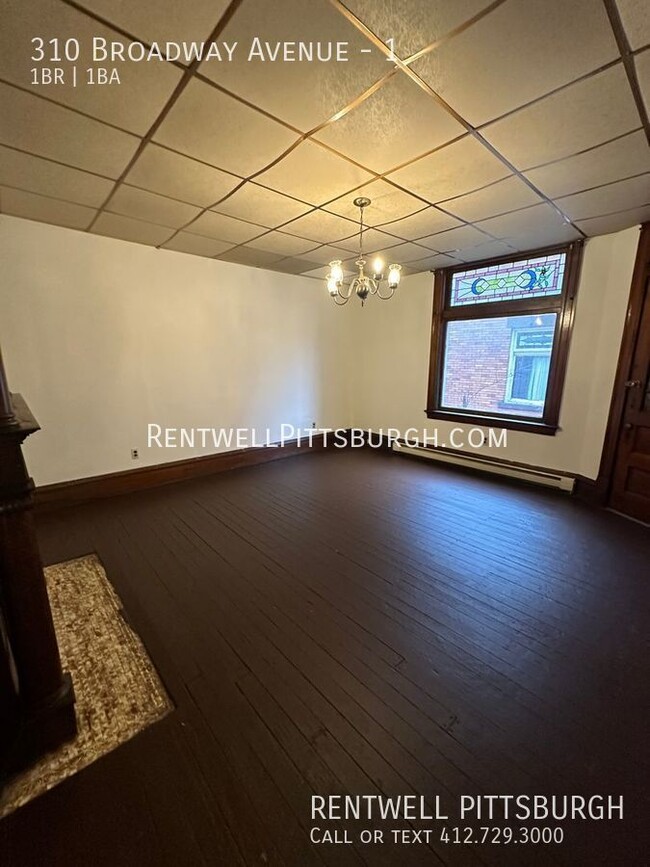 Building Photo - 1 Bedroom Apartment in McKees Rocks