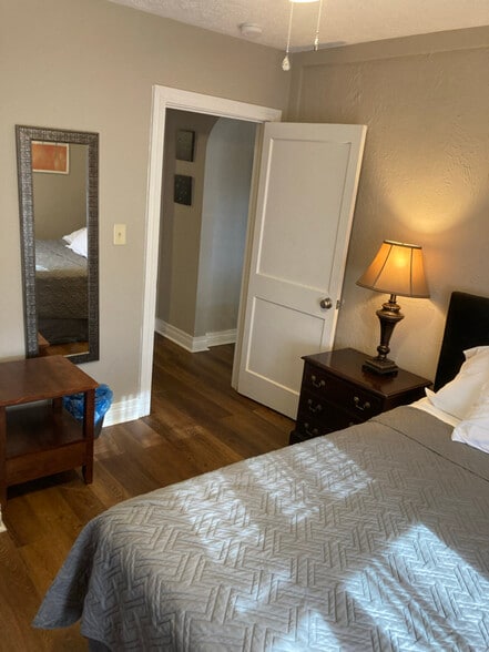 Building Photo - 12201 Old Shelbyville Rd