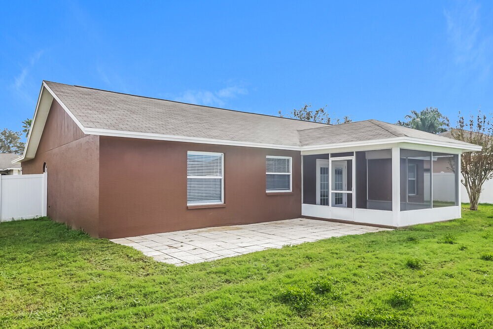 Building Photo - 7742 Ashford Dr