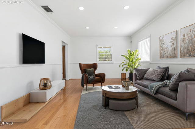 Building Photo - 1608 N Grand Oaks Ave