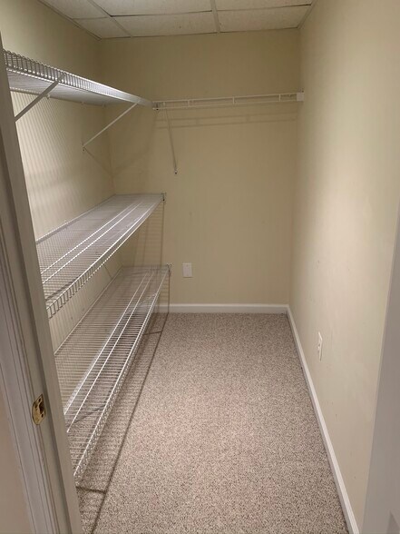Building Photo - 1809 Stark Drive