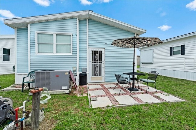 Building Photo - 4751 Lafayette Ln W