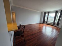 Building Photo - PRICE REDUCTION! & NO LEASING FEE REQUIRED