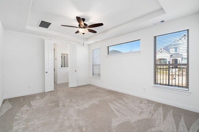 Building Photo - 2600 Chester Dr