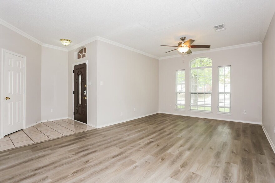 Building Photo - 508 Blueberry Hill Ln