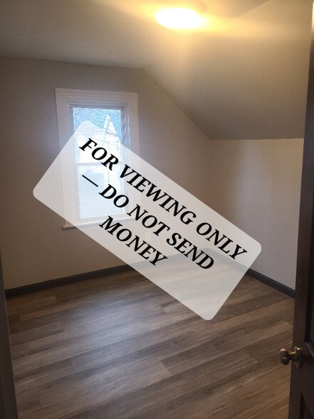 Building Photo - 352 Post Ave