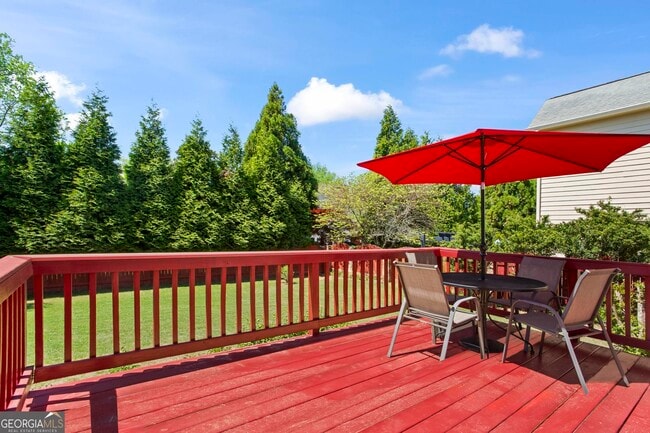 Building Photo - 304 Fairbrook Cir