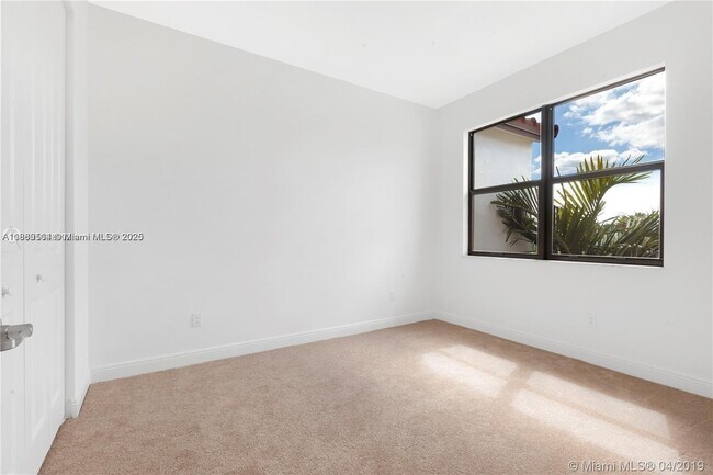 Primary Photo - 20901 NW 1st Dr