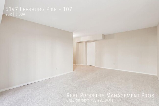 Building Photo - 6147 Leesburg Pike