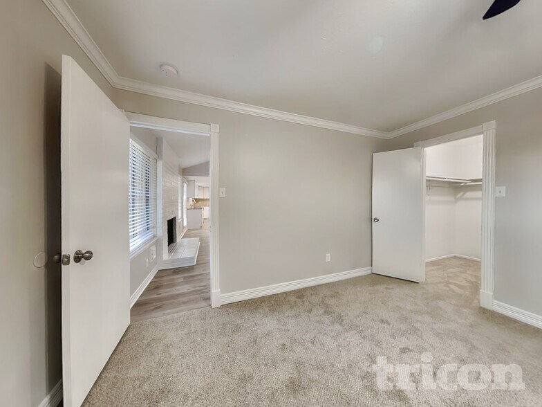 Building Photo - 11503 Sageperry Dr