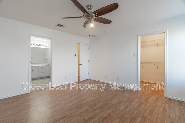Building Photo - 3329 Bluebird Ridge Dr