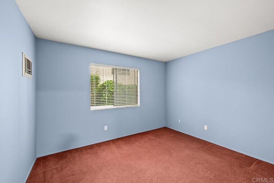 Building Photo - 6725 Mission Gorge Rd