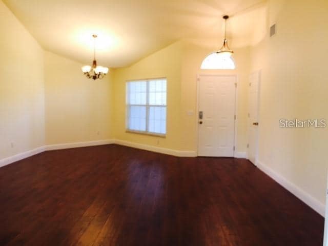 Building Photo - 2060 King Tarpon Dr