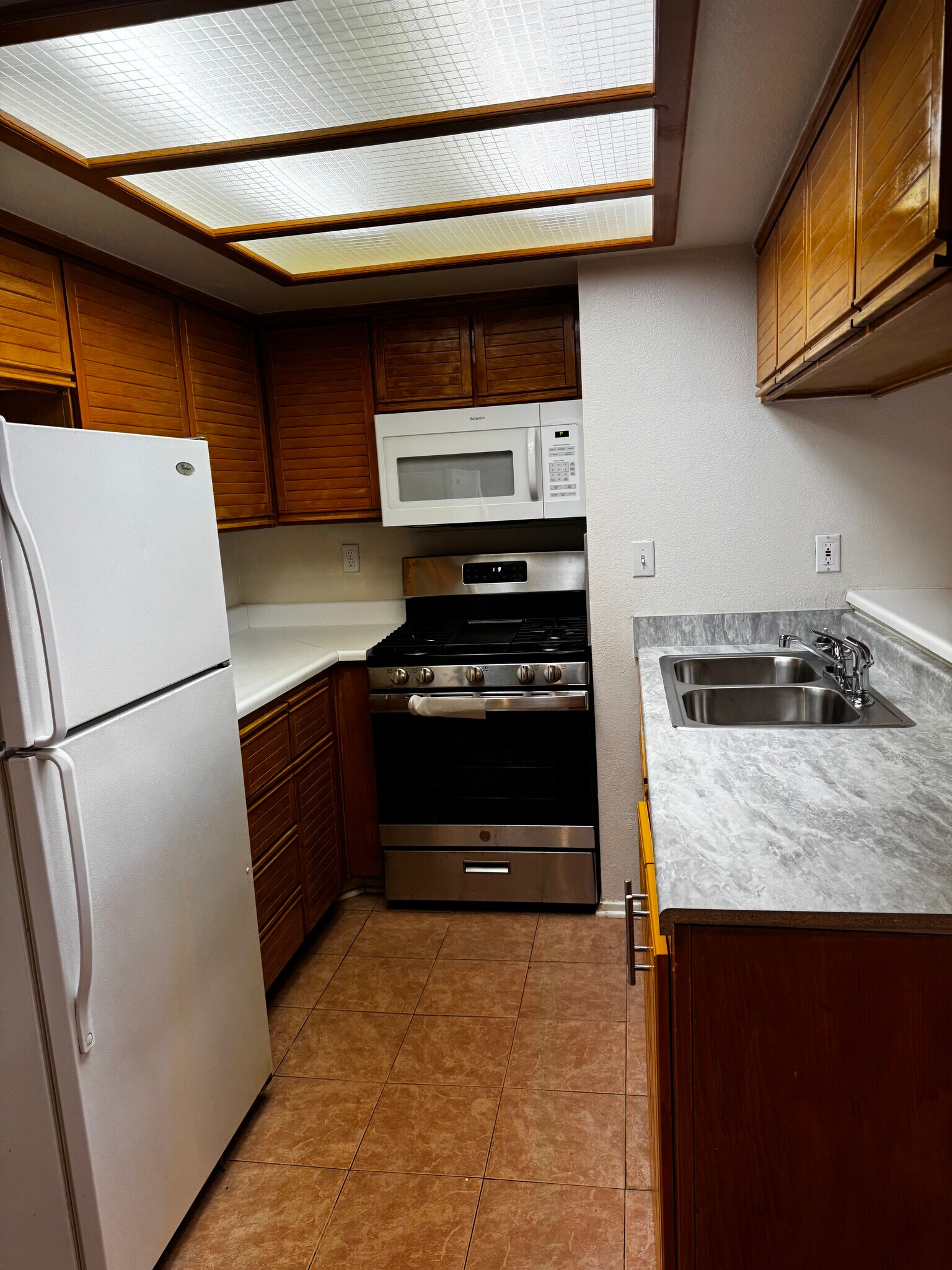 Building Photo - 12601 Van Nuys Blvd