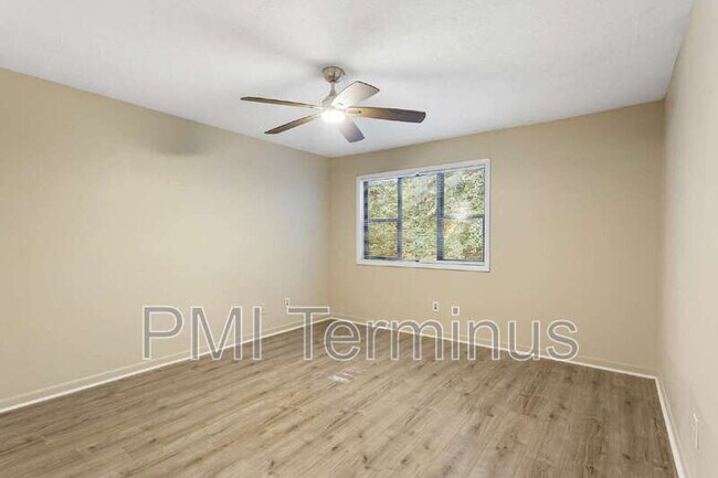 Building Photo - 2672 Moss Ln