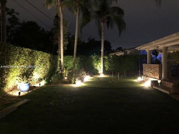 Building Photo - 6300 SW 48th St