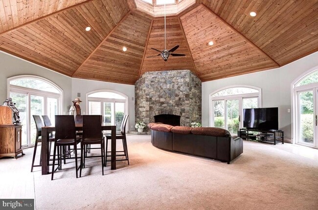 Building Photo - 11501 Skipwith Ln