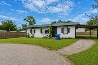 Building Photo - 22316 E Martin Dr
