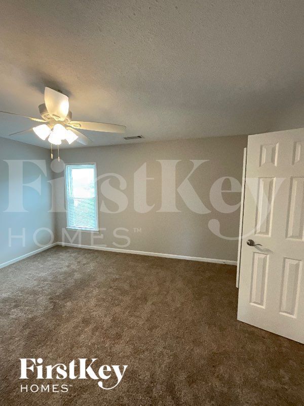 Building Photo - 1656 Turtle Hill Dr