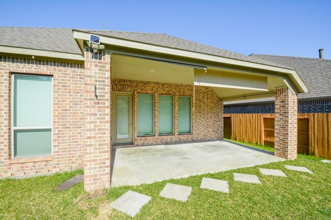 Building Photo - 28127 Knight Peak Dr