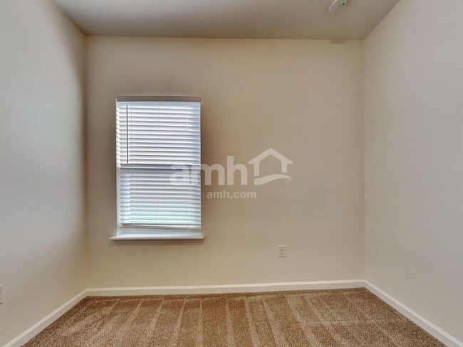 Building Photo - 16176 Magnolia Grove Way