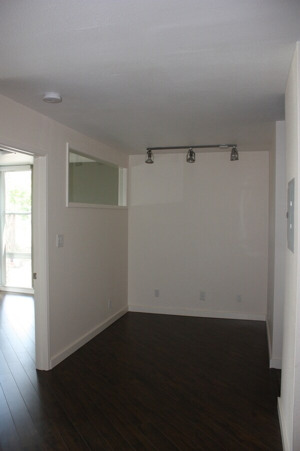 Building Photo - 2240 Blake St