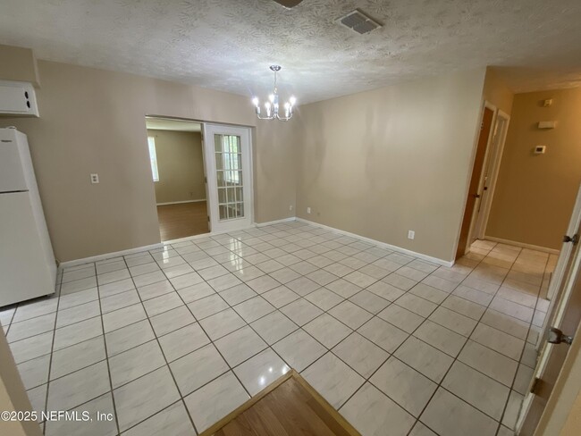 Building Photo - 4581 Praver Dr N