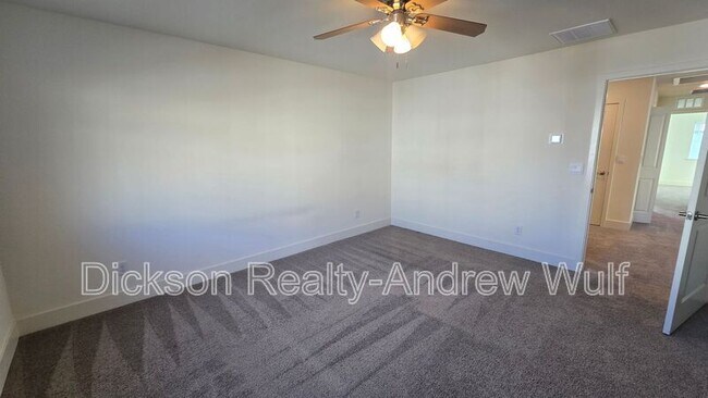 Building Photo - 4119 Scenic Dr