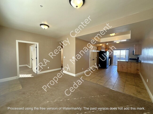 Building Photo - 576 W 1045 N