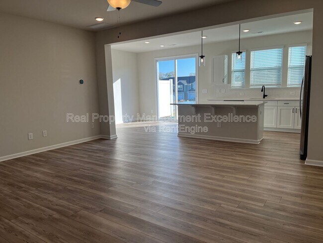 Building Photo - 139 Pinkie Ln