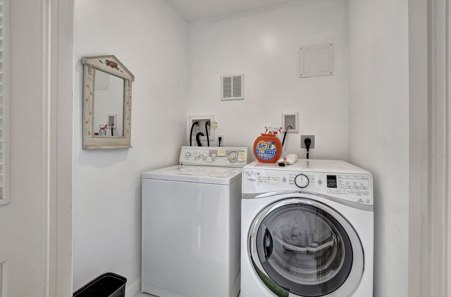 New washer and dryer - 1350 Spanish River Rd