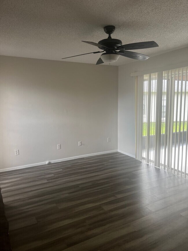 Building Photo - Winter Springs home!!