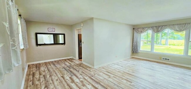 Building Photo - 3520 Gamage Dr