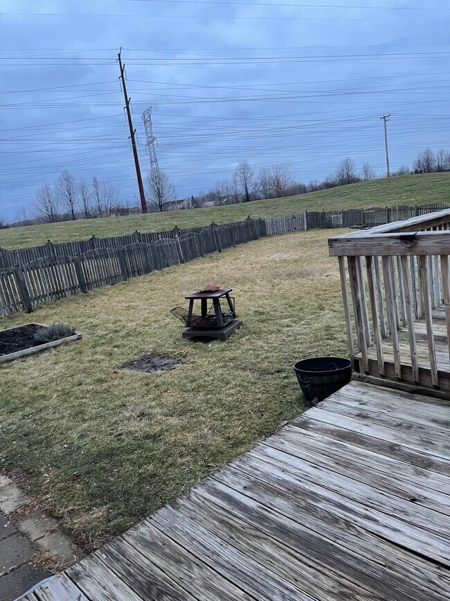 Building Photo - 14016 S Emerson Ct