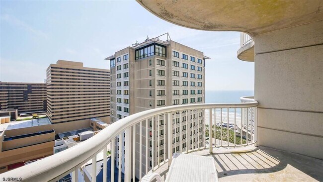 Building Photo - 3101 Boardwalk