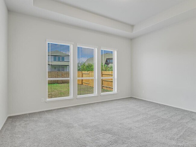 Building Photo - 396 Cold Riv Run