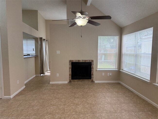 Building Photo - 11530 Springshire Dr