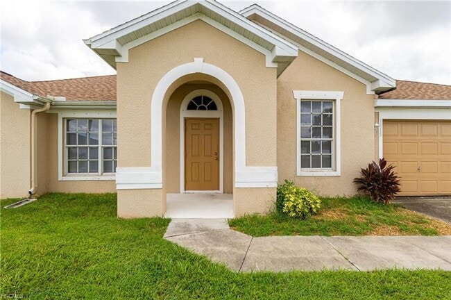 Building Photo - 1815 NW 24th Ave