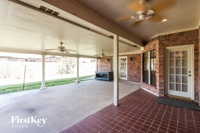 Building Photo - 4612 Ironwood Dr