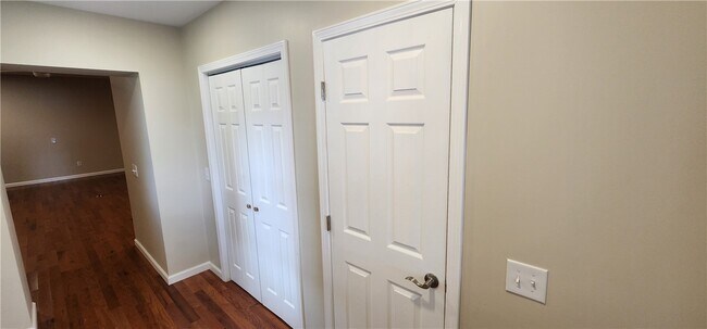 Building Photo - 2054 NY-245