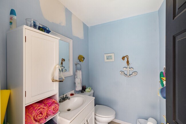 Building Photo - 4411 Deer Lodge Dr