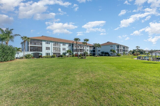 Building Photo - 2001 S Banana River Blvd