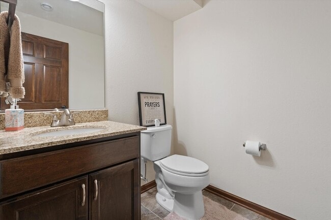 Building Photo - N42W22770 Beacon Ct