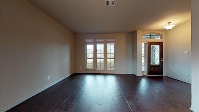 Building Photo - 16807 Chapman Lake Ct