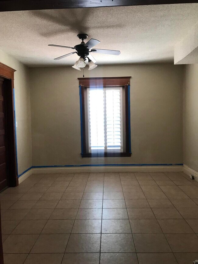 Building Photo - 617 Prospect St