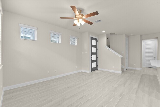 Building Photo - 3109 Cloud Forest Ln