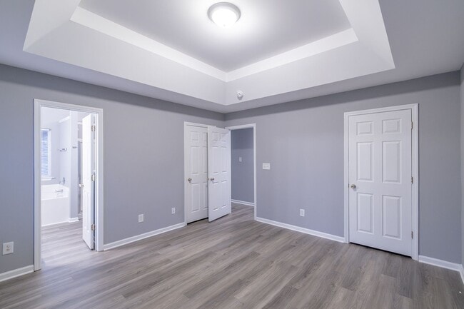 Building Photo - NEWLY RENOVATED !!!! Charming 4-Bedroom Home with Spacious Backyard!